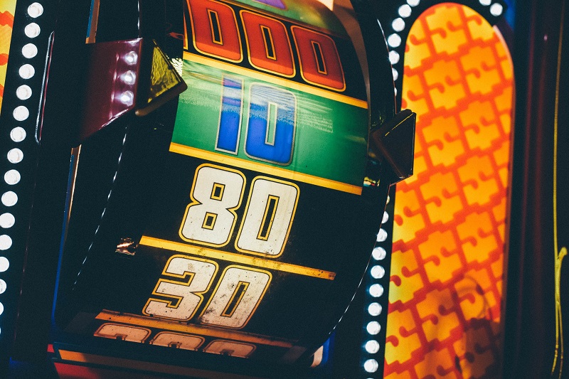 Casino Etiquette Do's and Don'ts for First-Time Visitors